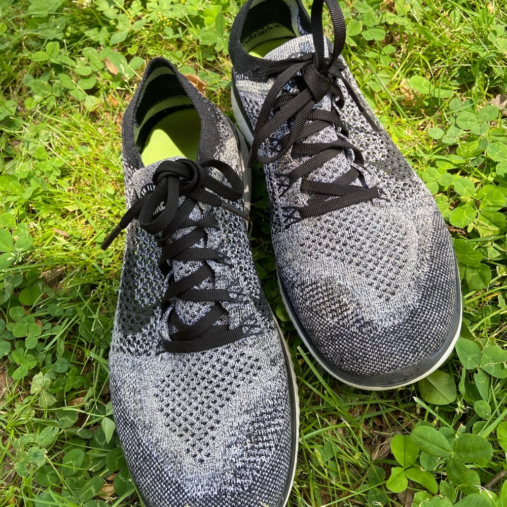 Nike’s free run flyknit